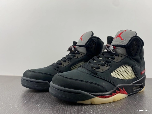HYPE Jordan Air Off Noir DR0092-001 Gore-Tex 5 0627